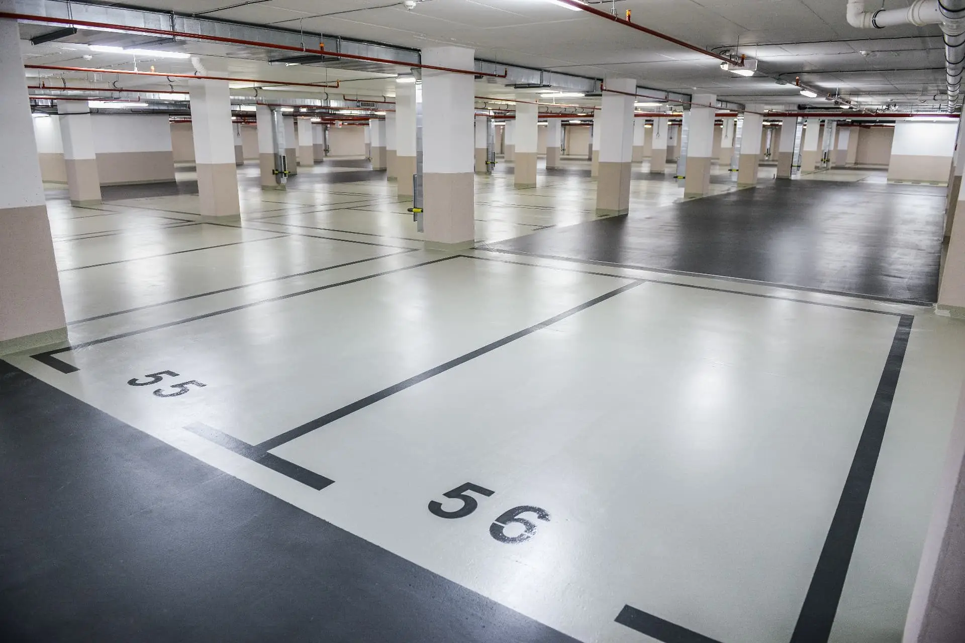 Beschichtete Fahrfläche in einem Parkhaus